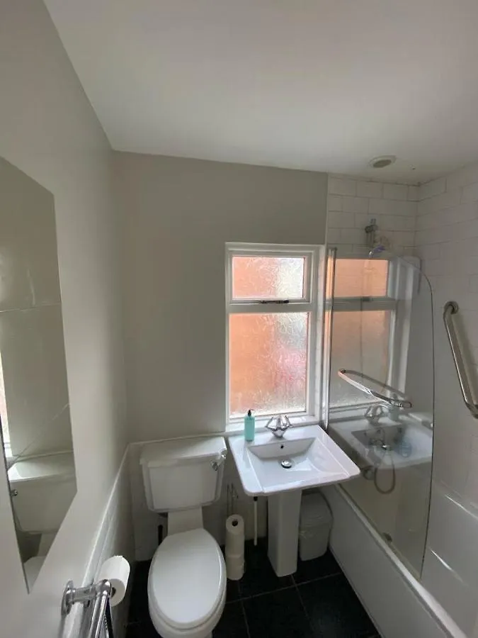 民宿 Connswater Town House Belfast公寓